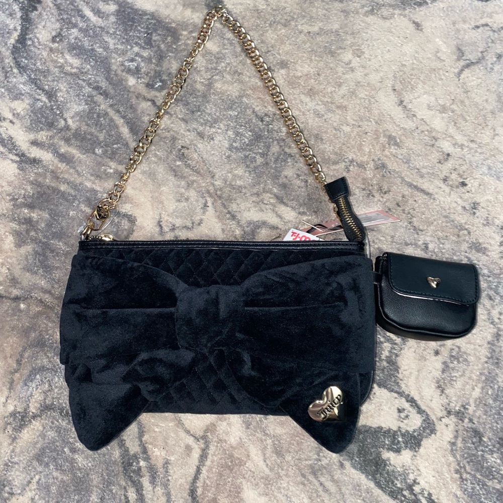 NWT Juicy Couture Black Velvet Bow Clutch with Gold Chain